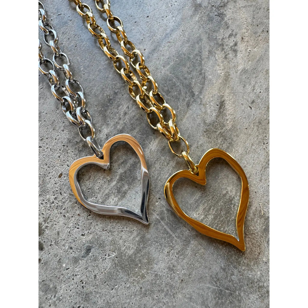 Heartline Necklace